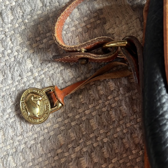 Vintage dooney and bourke handbag - Picture 6 of 11